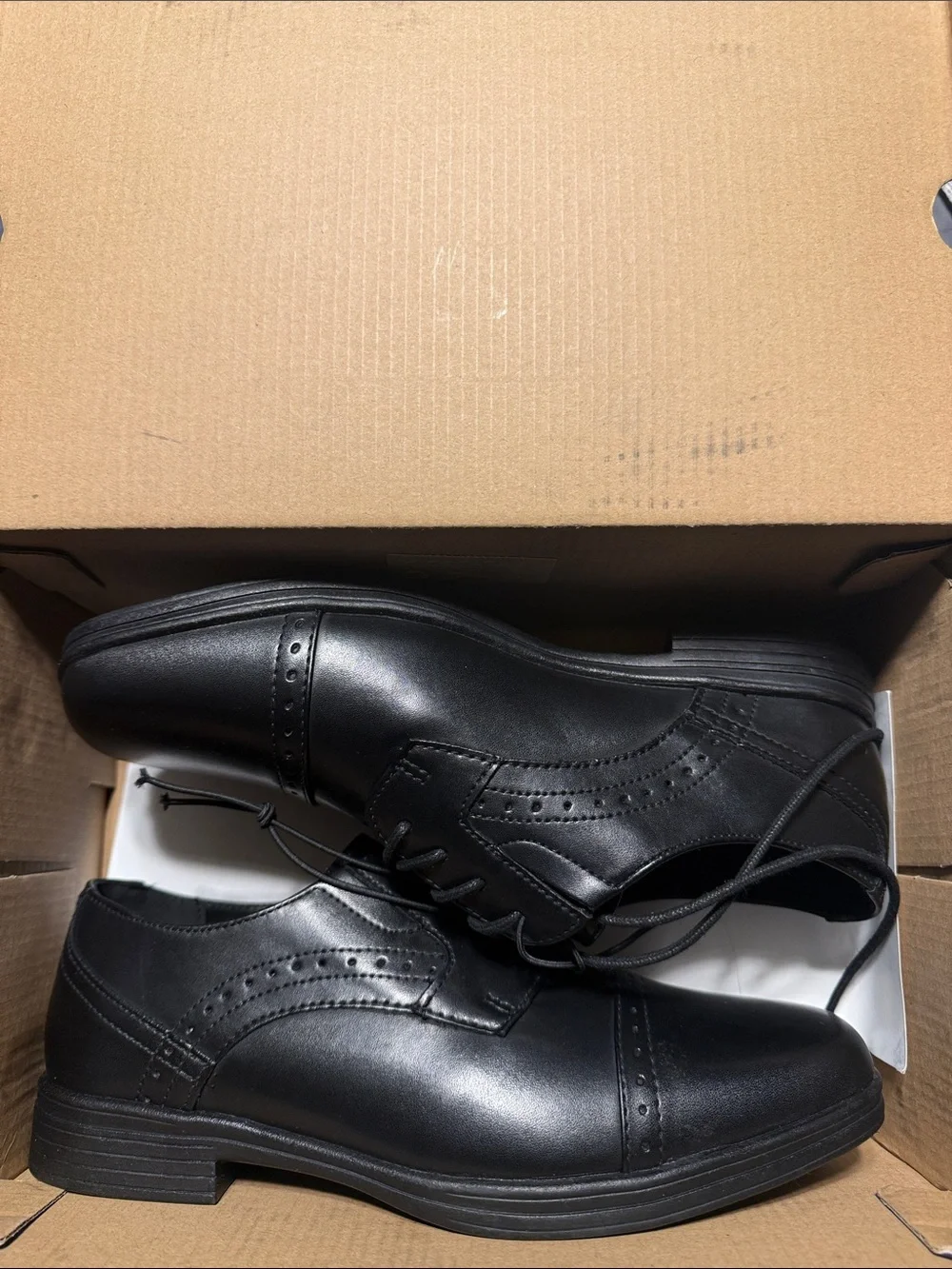 Stafford Black Boys Lace-Up Cap-Toe Dress Shoes